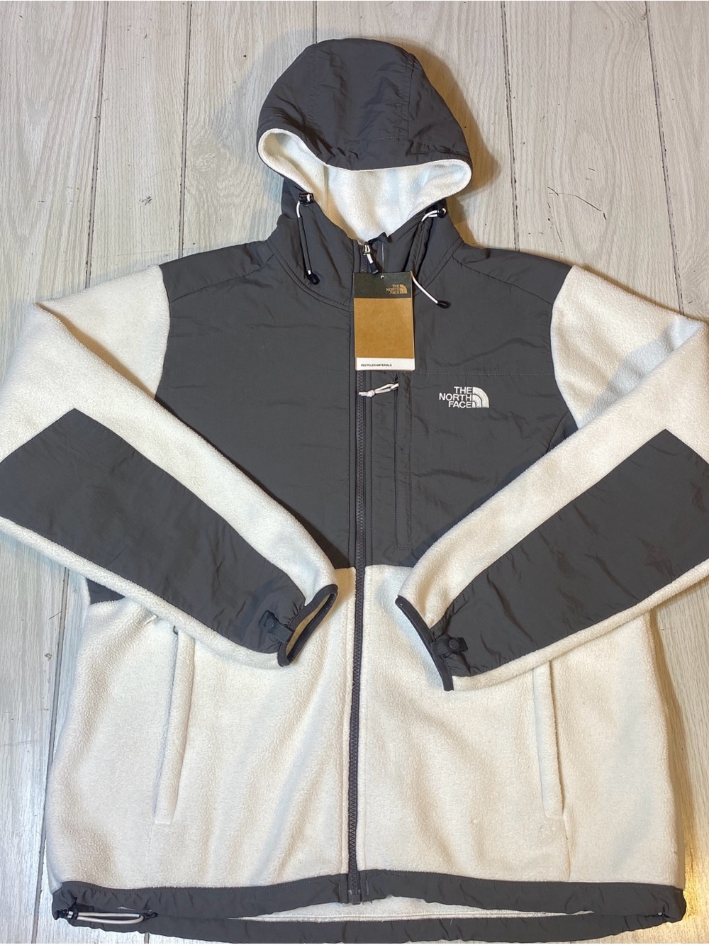 The North Face Women's Retro Denali Fleece Hoodie Jacket White/Grey Small read….